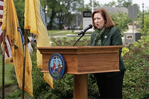 Dr. Spollen-LaRaia speaking